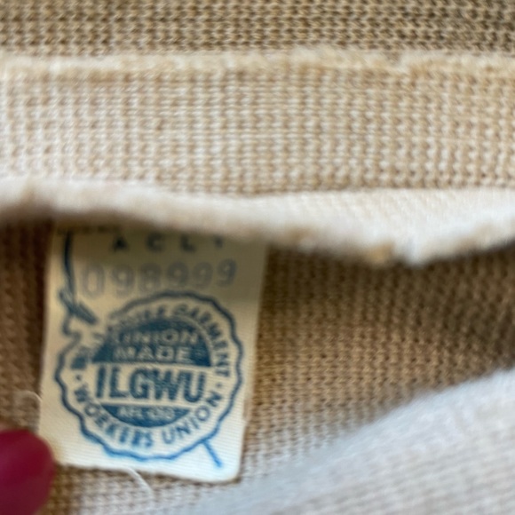 Vintage Union Made Tan Women’s Sweater Jacket - Picture 5 of 6